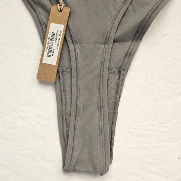 SKIMS V CUT PANTY NWT - Picture 6 of 8